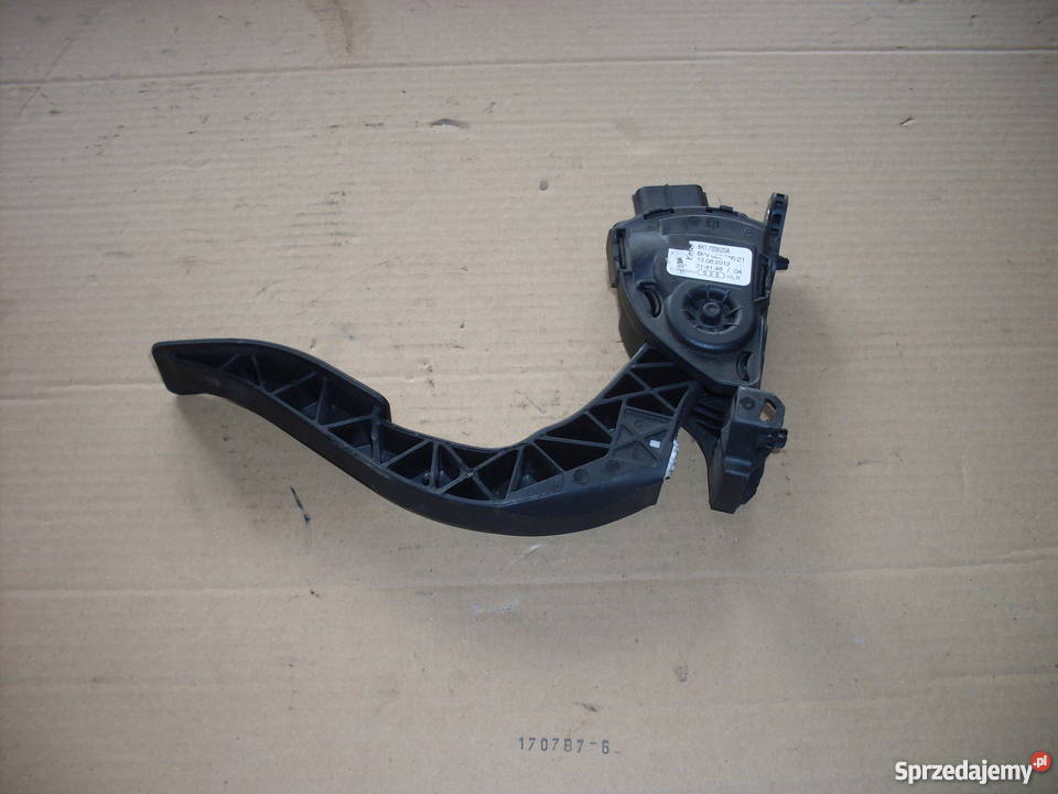 Potencjometr pedał gazu Audi A4 B8 8K1723523A Czersk
