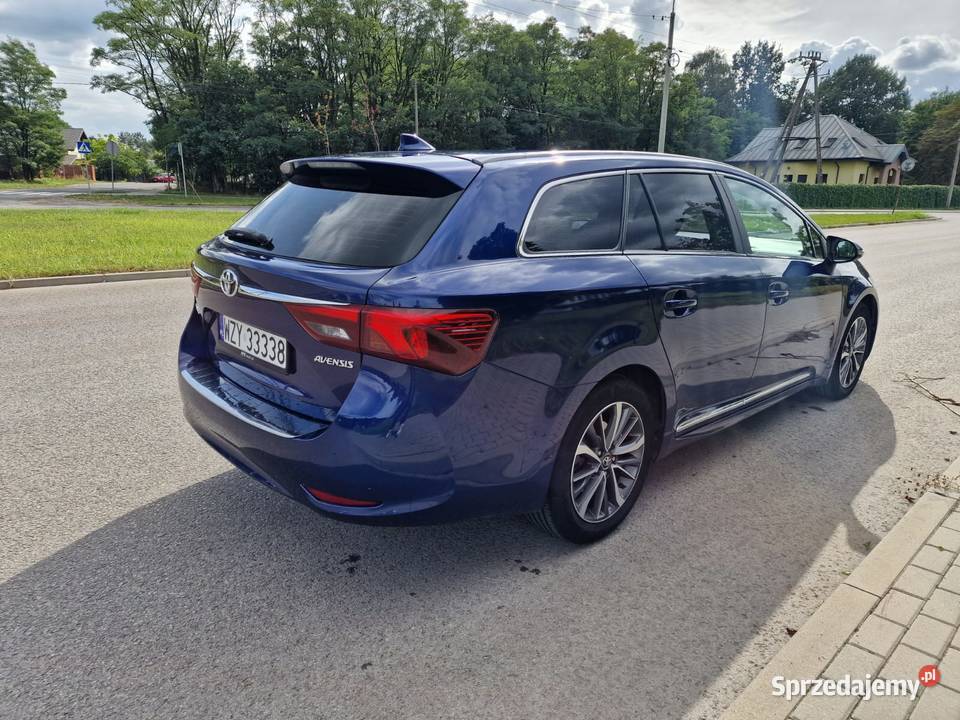 Toyota Avensis 20D4D 143 2015RPREMIUMNAVISALON kupiony w polskim salonie Żyrardów