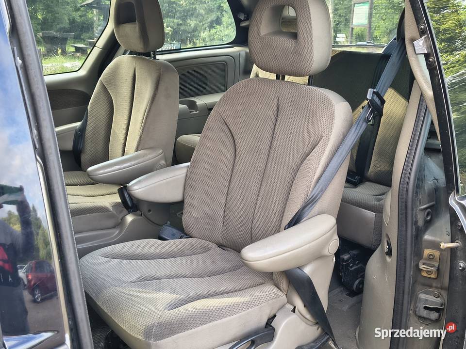 Chrysler Voyager 25 T 150 2005r