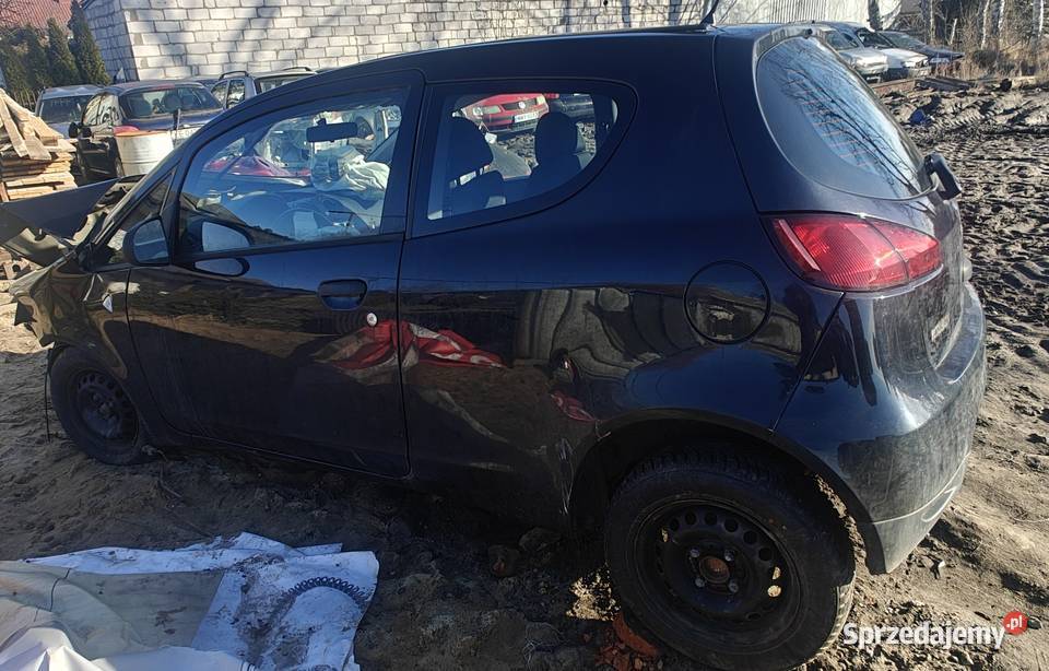 Uszkodzone Mitsubishi Colt 2012 Łochów