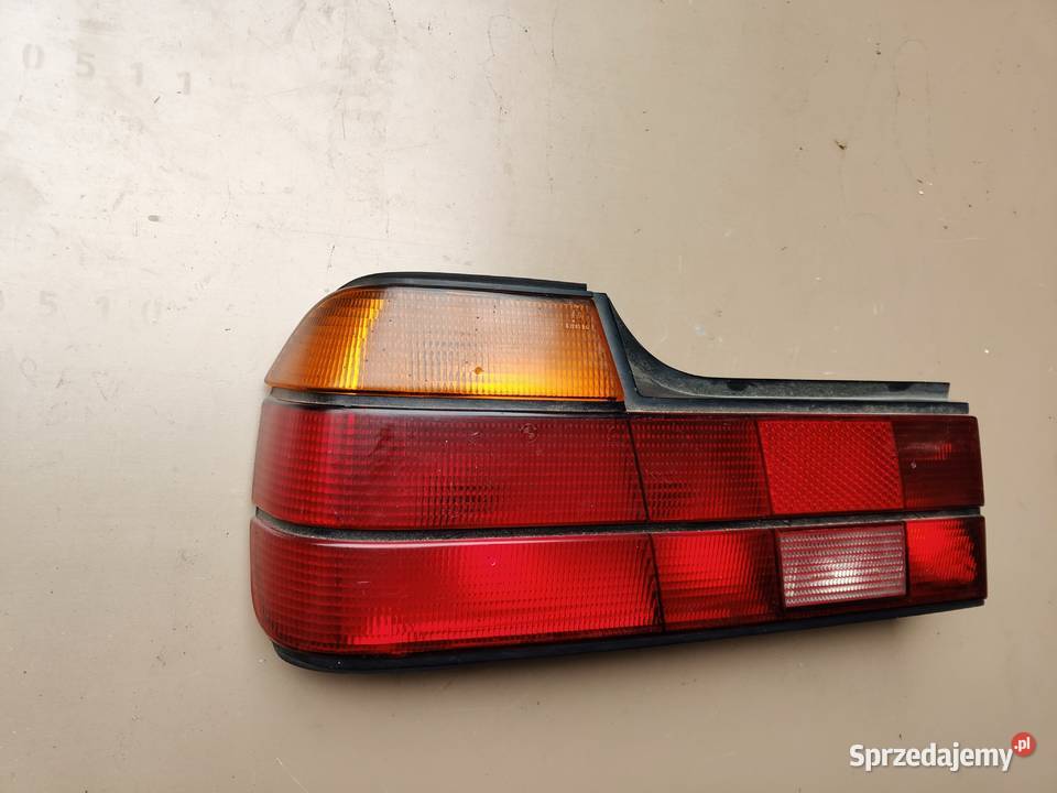 BMW E32 LAMPA TYLNA LEWA