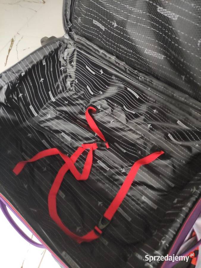 Walizka marki Wittchen fioletowa Bon Voyage śląskie