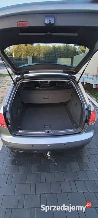 Audi a4b7 19 2005r Wierzbica-Osiedle