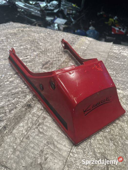 KAWASAKI GPZ305 GPZ250 Zadupek Ogon osłona Tylna Poznań