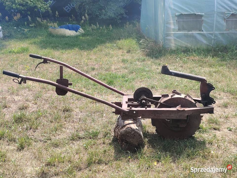 Dzik ogrodniczy ogrodowy traktorek Świerczów