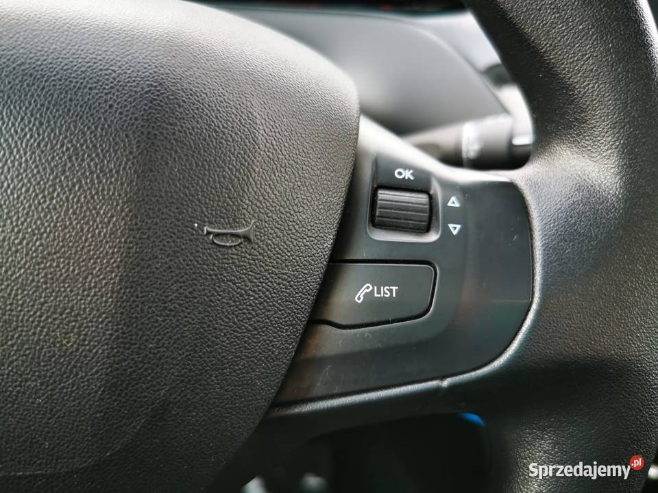 Hatchback 5d 10 VTI 68 Klimatyzacja Manual nieuszkodzony Warszawa