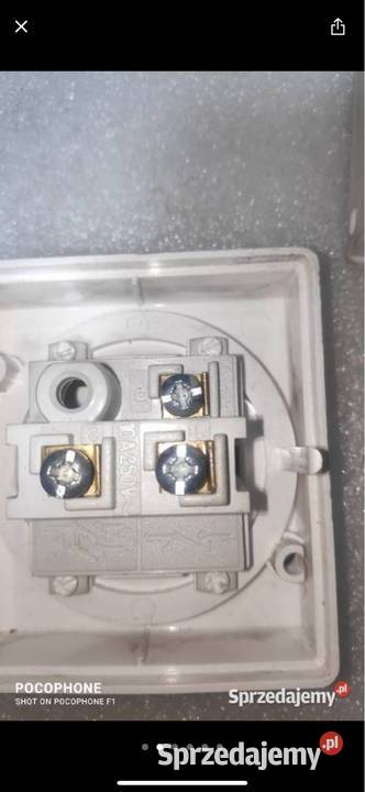 Wyłącznik podwójny natynkowy IP44 Karlik SENIOR Gliwice