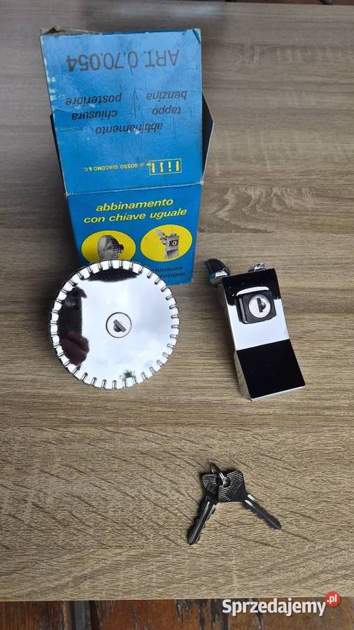Fiat 126p korek paliwa zamek klapy chrom bambino