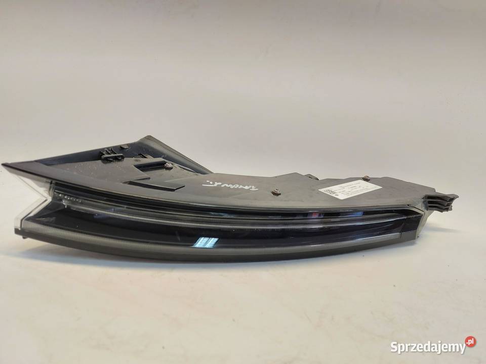 Porsche Taycan GTS 9J1 2023r Lampa tył lewa LED