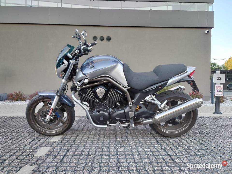 Yamaha BT1100 Bulldog nieuszkodzony Kielce sprzedam