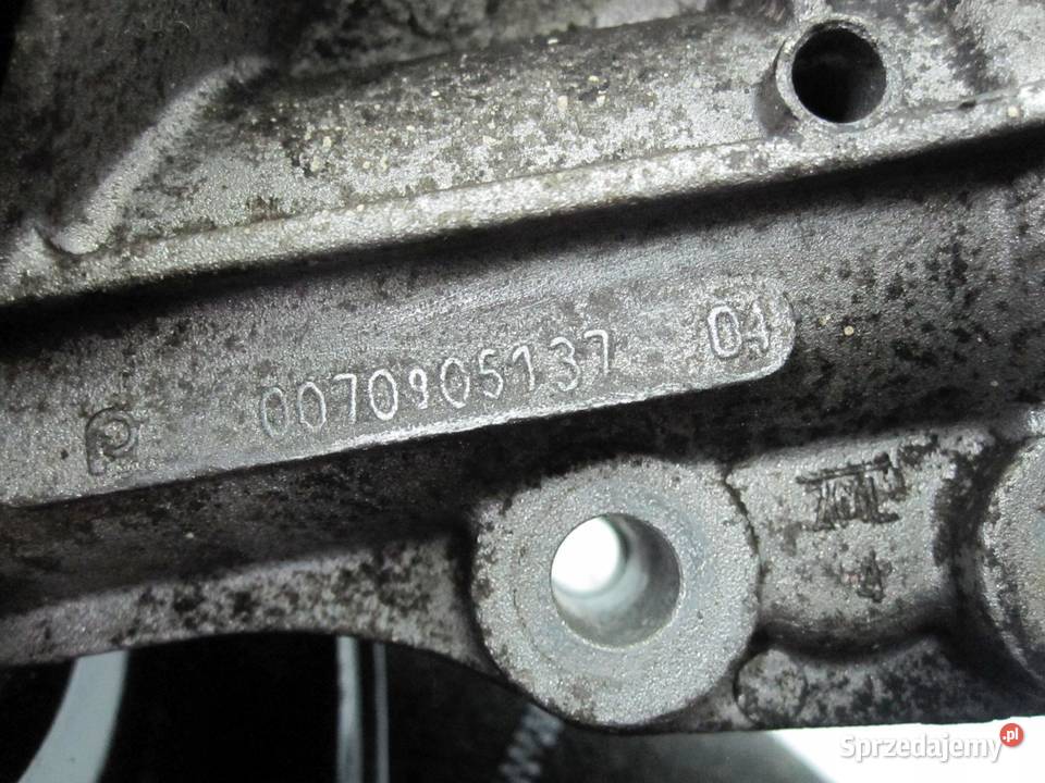 LDV TRANSIT 24 TDDI 04r pompa wody 2U1Q8K500AA