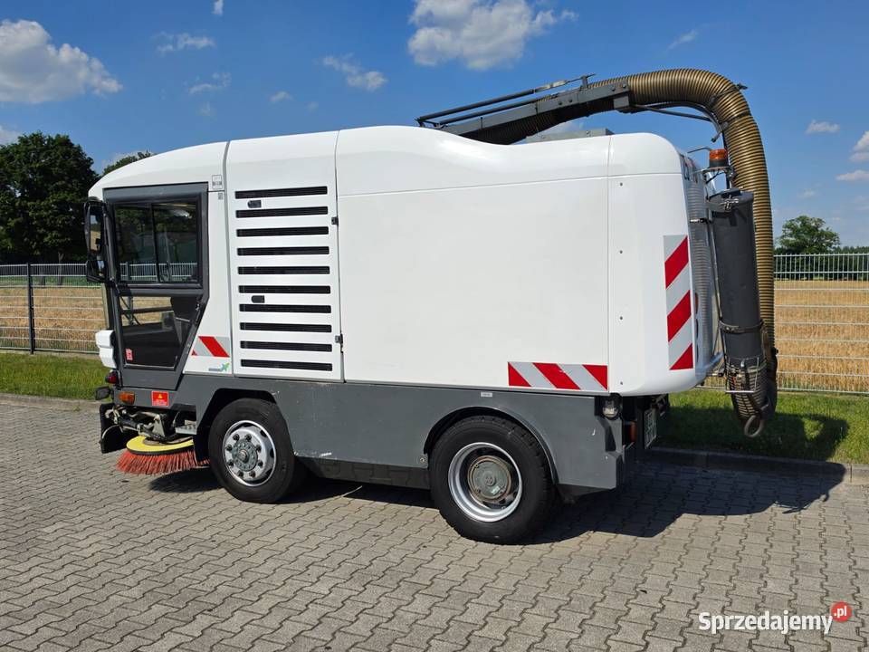 Zamiatarka Ravo 640 Krzykosy