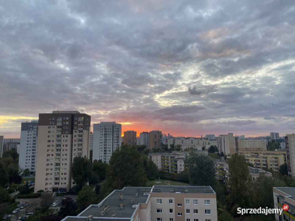 2pok 51 m z balkonem 10 piętro Okulickiego 3 piętra i więcej Warszawa