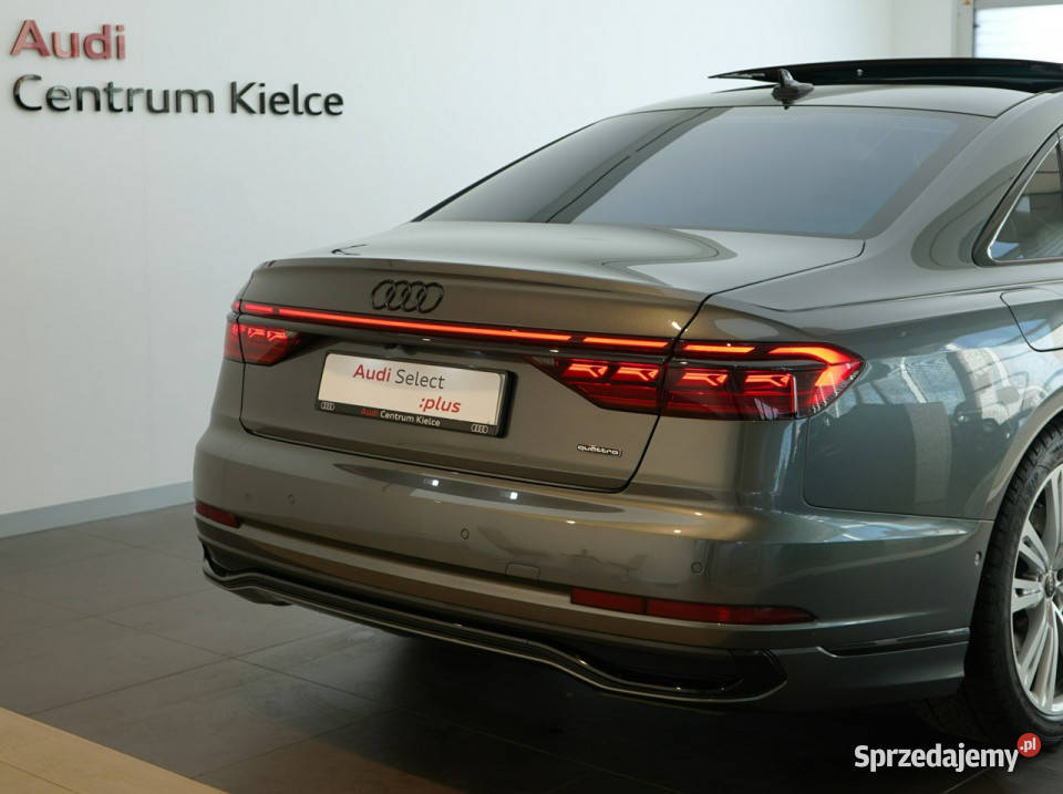 Audi A8 60TFSI e Quattro Long SLINE BO Oś Sedan / Limuzyna Kielce