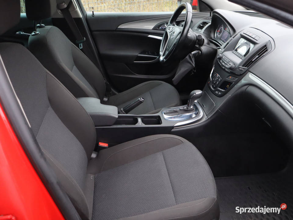 Opel Insignia 16 CDTI relingi dachowe