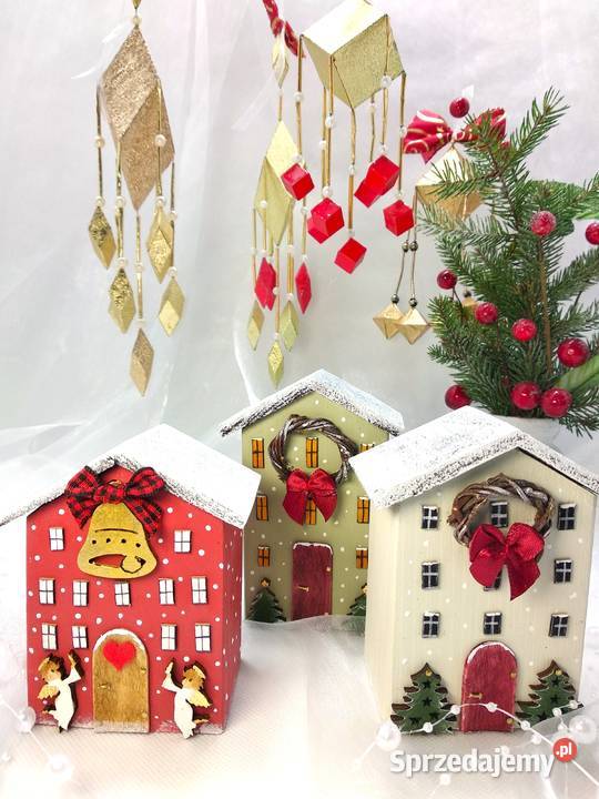 Śnieżne domki świąteczna dekoracja wielokolorowy dolnośląskie Wrocław