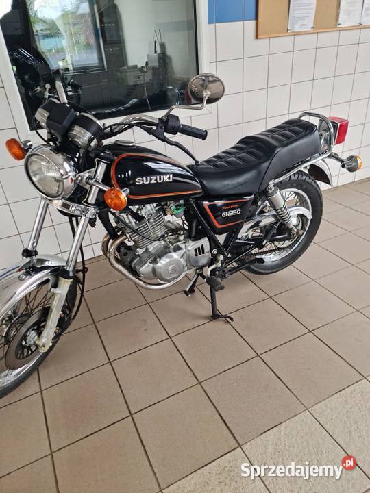 Suzuki gn 250 denys garage 9 przebiegu Biskupiec