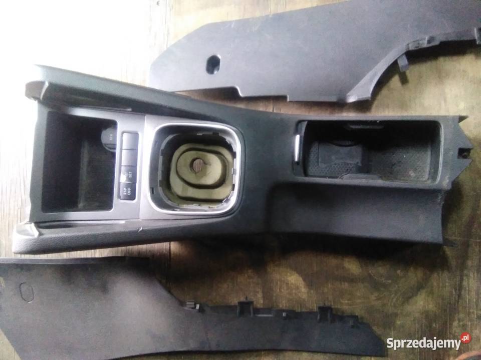 Tunel środkowy ESP roletka VW Golf V Jetta Rok produkcji 2008 Cewice