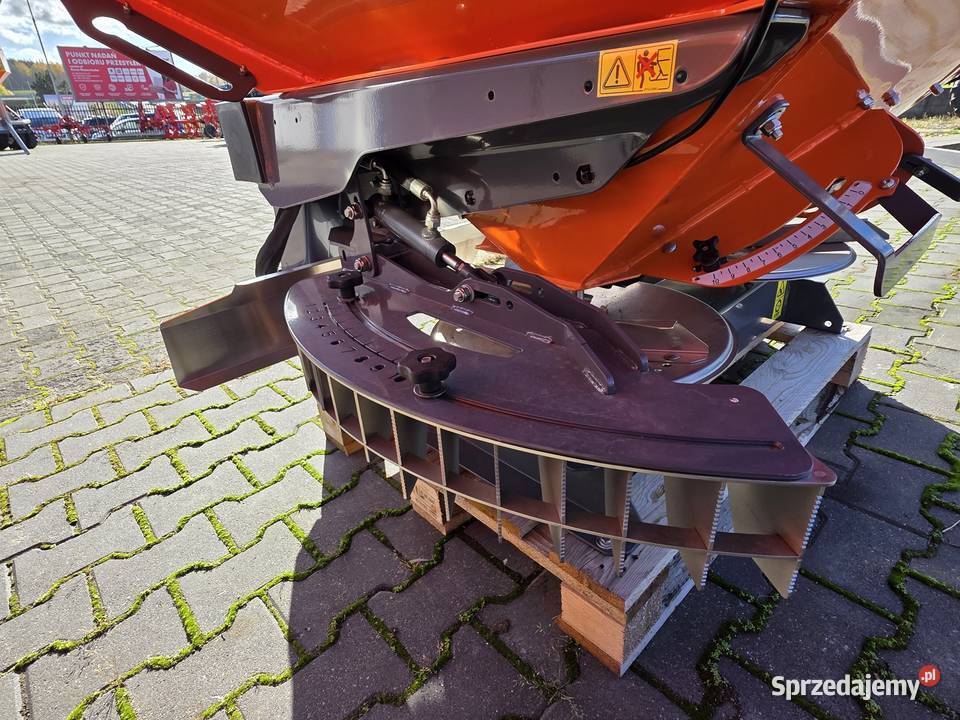 Rozsiewacz nawozów dwutarczowy Włoski AGREX Rawa Mazowiecka