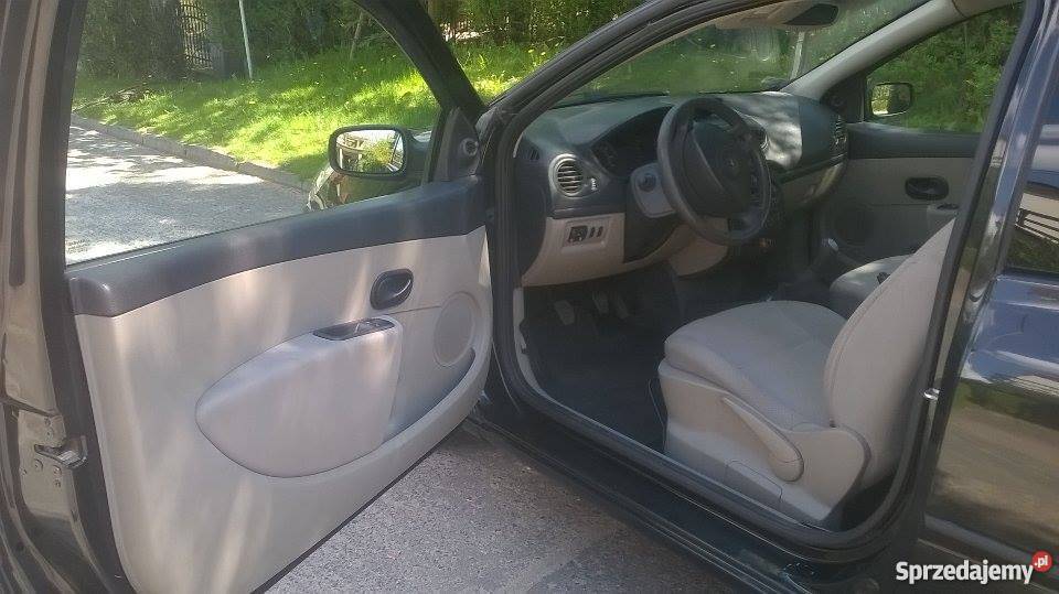 Renault Clio III 2006r LPG jasne wnętrze Clio Szczawno-Zdrój