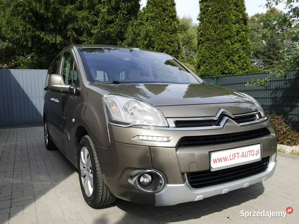 Citroen Berlingo 16 HDI 92 Klima Tempomat Kamera elektryczne lusterka dolnośląskie Strzegom sprzedam