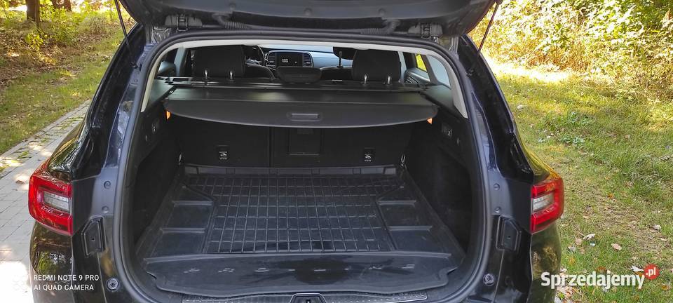 Auto rodzinne z przebiegiem102 navi radar HeadUp