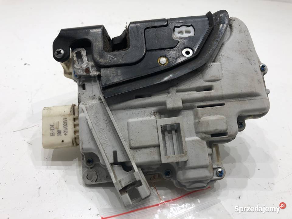 ZAMEK DRZWI LEWY PRZÓD AUDI A4 B7 Kombi osobowe