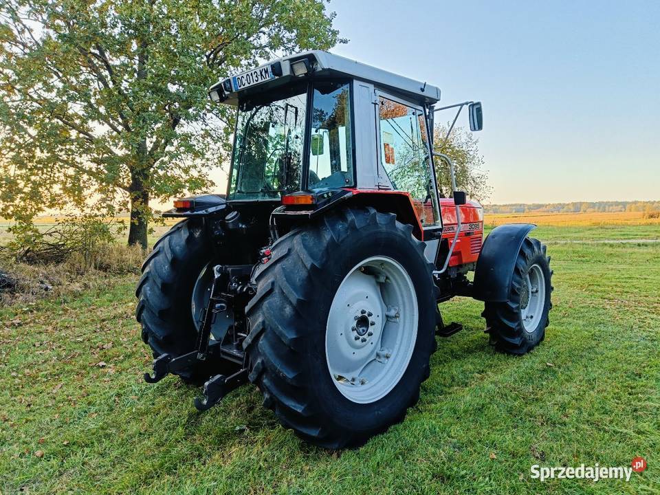 Massey Ferguson 3095 stan idealny klima Półbiegi pod obciążeniem Ostrówki