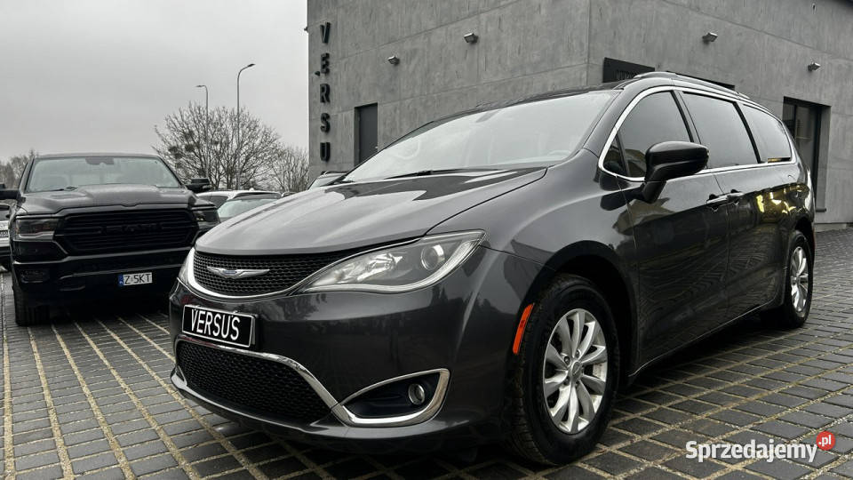 Chrysler Pacifica 36Pentastar 286 7os LPG Motoryzacja Gdynia