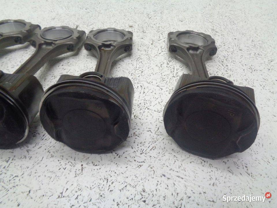 TŁOK KORBOWÓD AURIS II 16 VALVEMATIC A1ZRT12U Skarżysko-Kamienna sprzedam