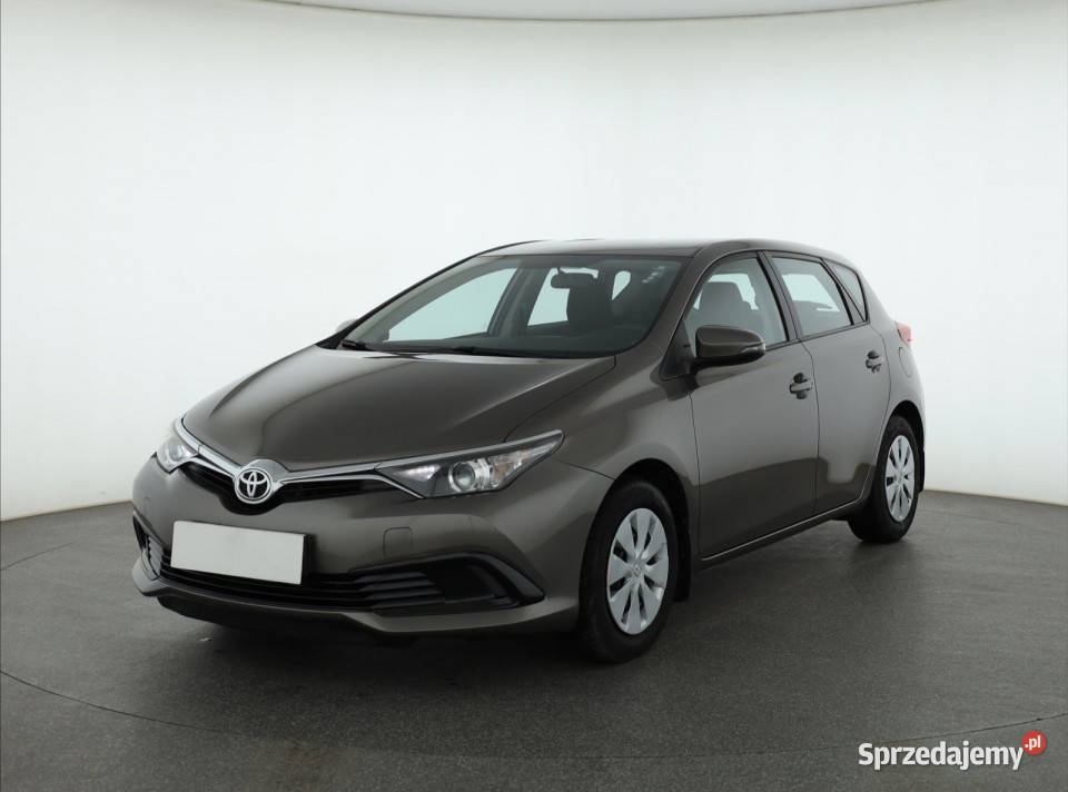 Toyota Auris 13 Dual VVTi Rok produkcji 2017 Piaseczno