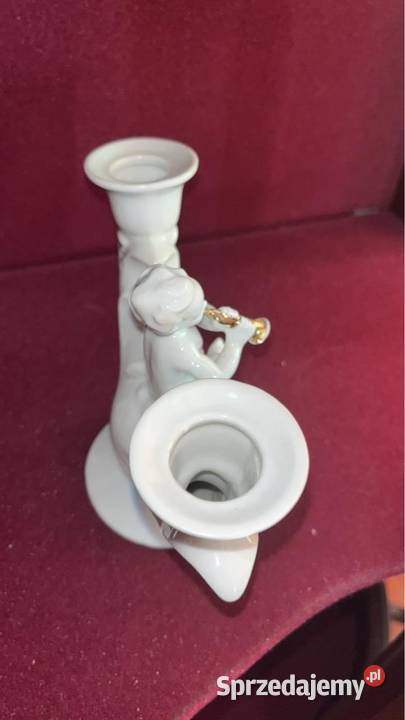 Świecznik z Putto grający na złotym flecie Syg Antyki, Sztuka, Kolekcje Gdańsk