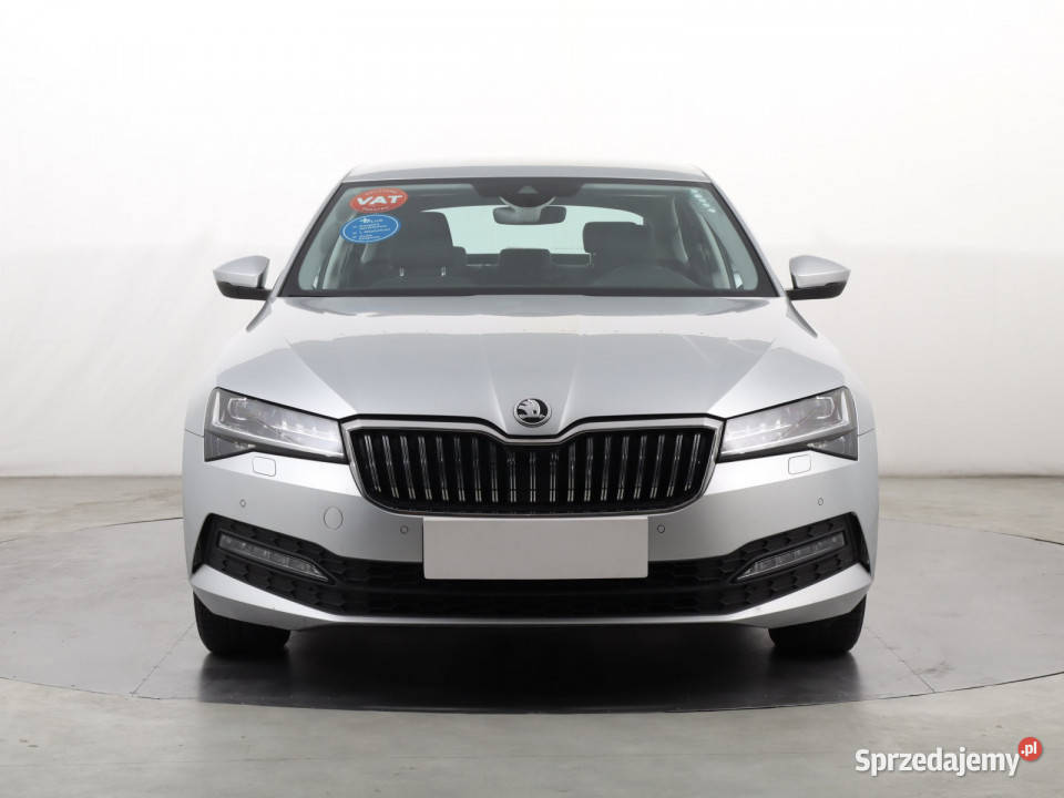 Skoda Superb 15 TSI pełny VAT Katowice sprzedam