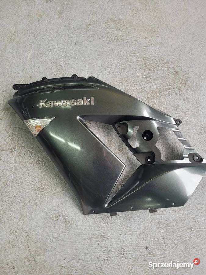 Kawasaki ZZR 1400 owiewka osłona bok plastik