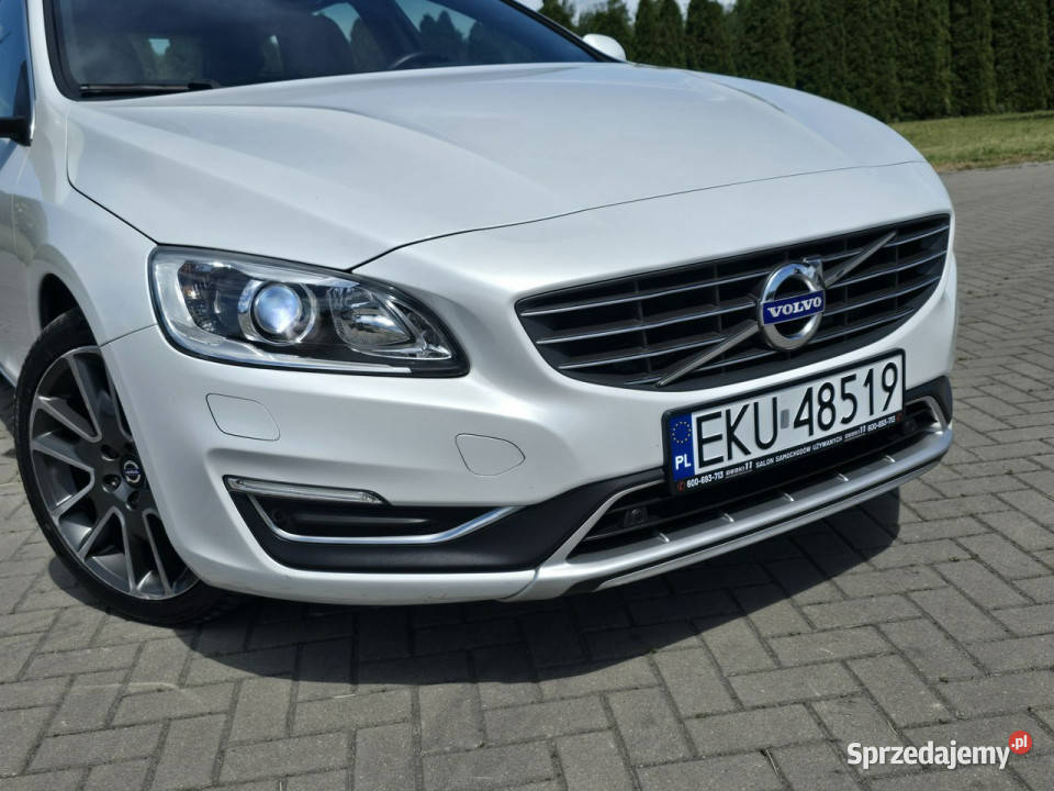 Volvo V60 20hdi NaviSerwisXenonyLedyBiała wielofunkcyjna kierownica Kutno