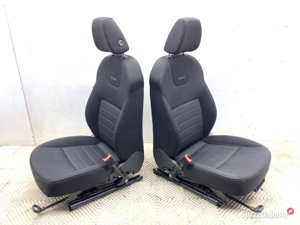 FOTELE KANAPA KOMPLET SCOUT SKODA OCTAVIA III sprzedam