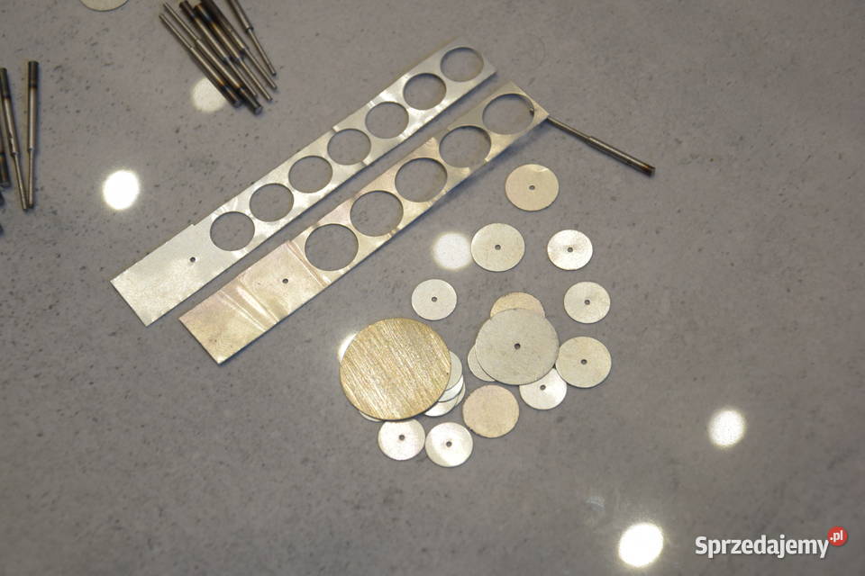 Wykrojniki jubilerskie do blachy koła kwadraty