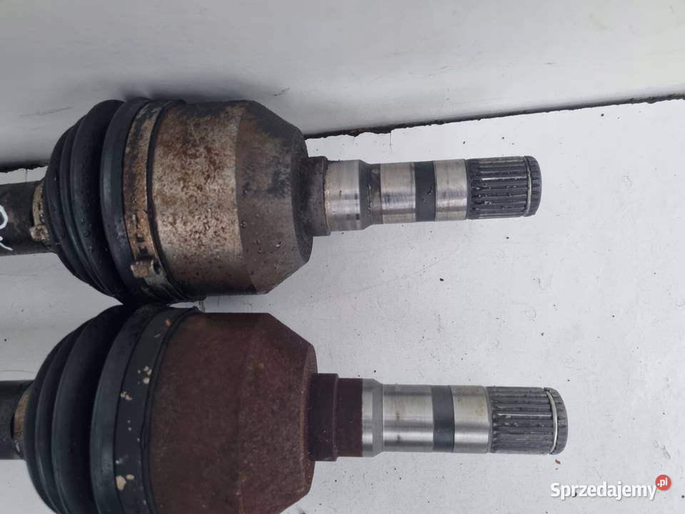 PÓŁOŚ Saab 93 93 II 20 T LEWA PRZEDNIA Półośka Chełm