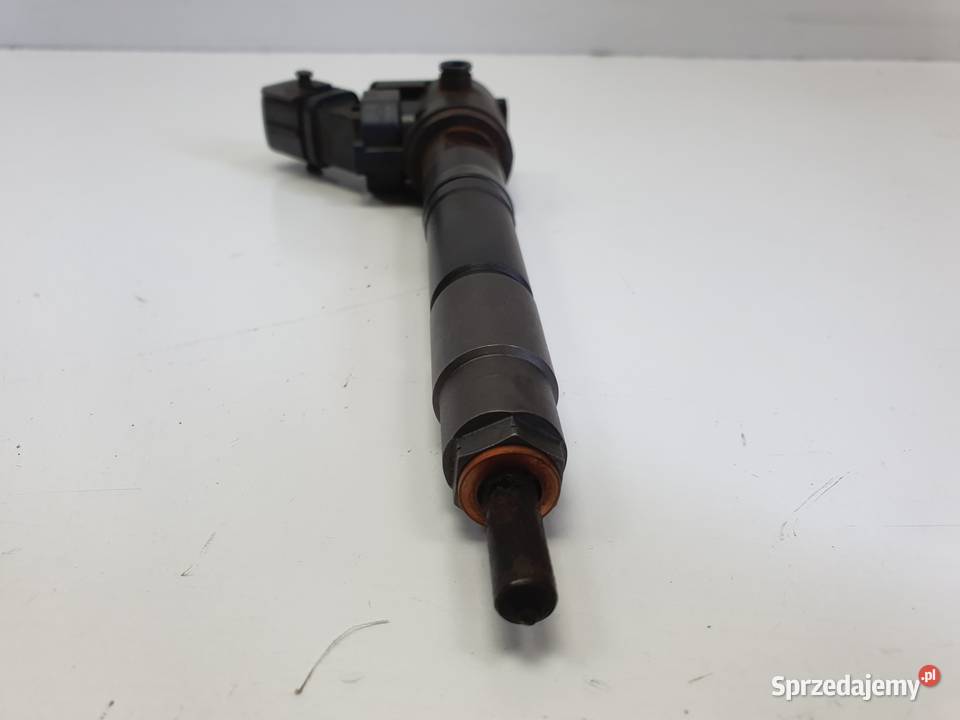 Volvo V70 III XC70 II lift 20D D4 WTRYSKIWACZ Wtryskiwacze
