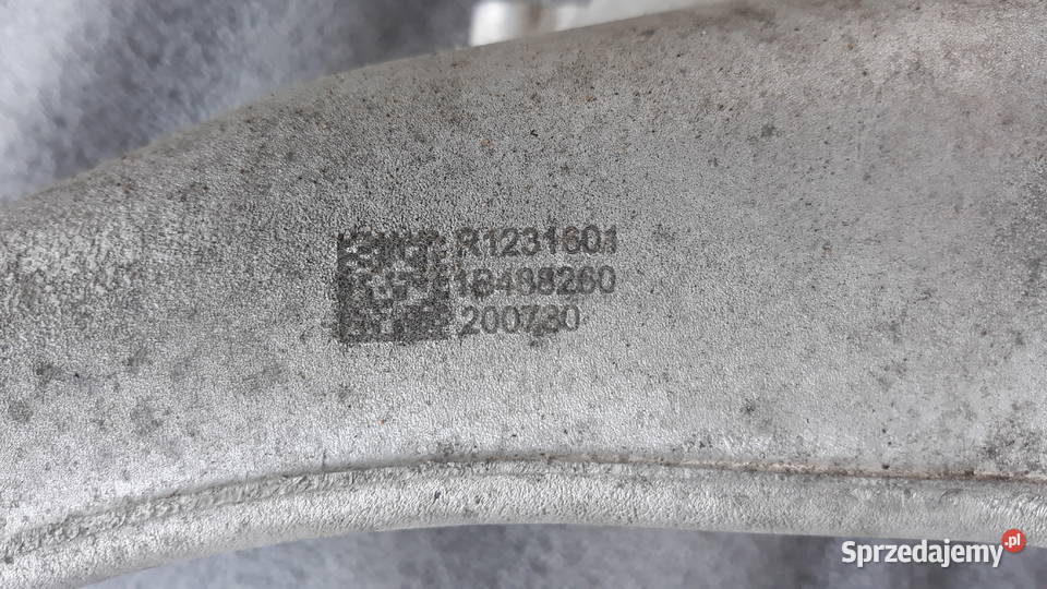 Tesla Model 3 Zwrotnica Prawy Przód 104431600E Bukownica