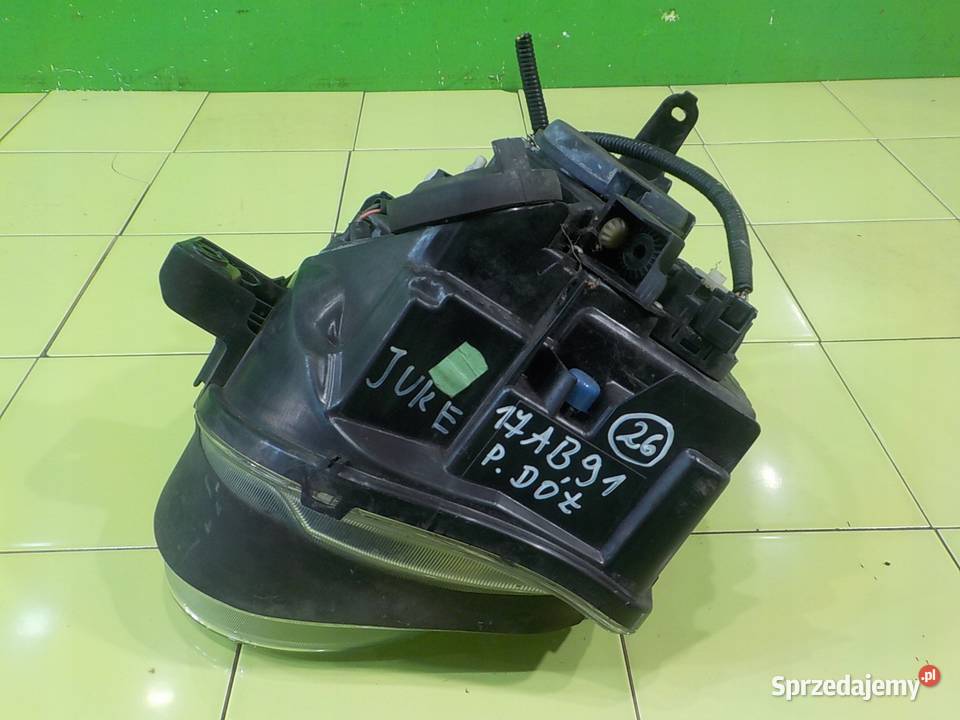 NISSAN JUKE F15 I LIFT 14r 5D lampa prawa przod Suków