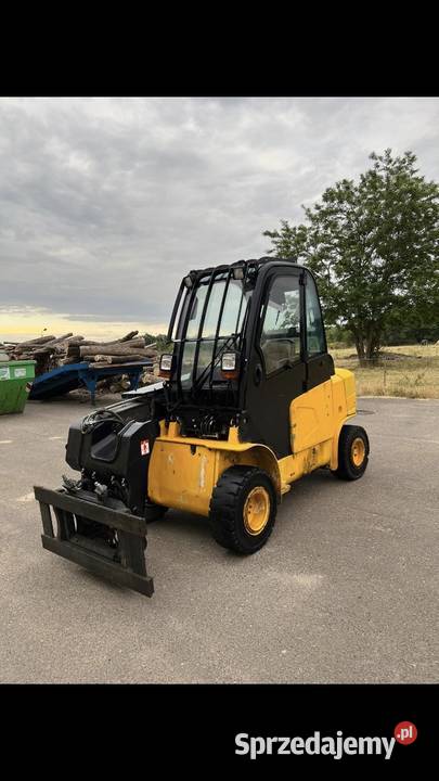Wózek ładowarka teleskopowa JCB 35 TLT 4x4 łódzkie Tomaszów Mazowiecki