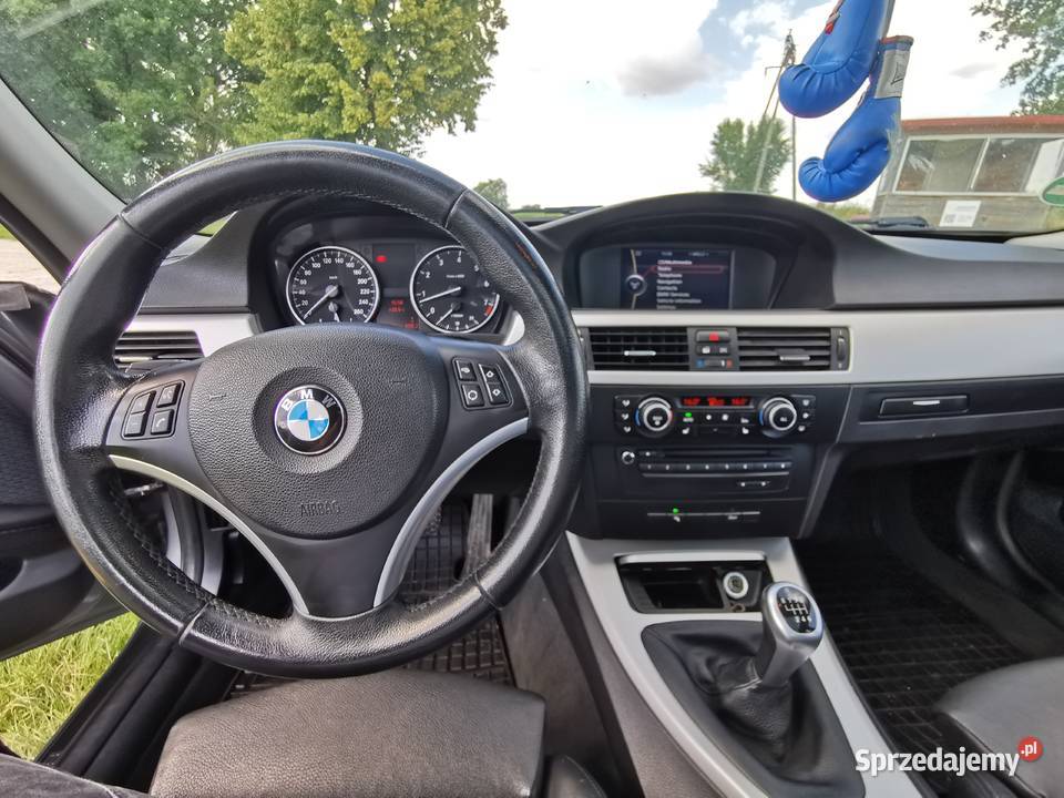 BMW E91 320i 170 Bogate wyposażenie Strzegom