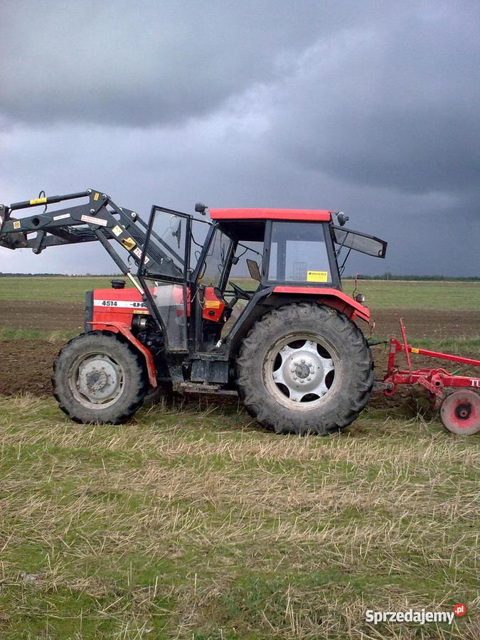 Ursus 4514 z przednim napędem i turem manualna łódzkie Błogie Rządowe