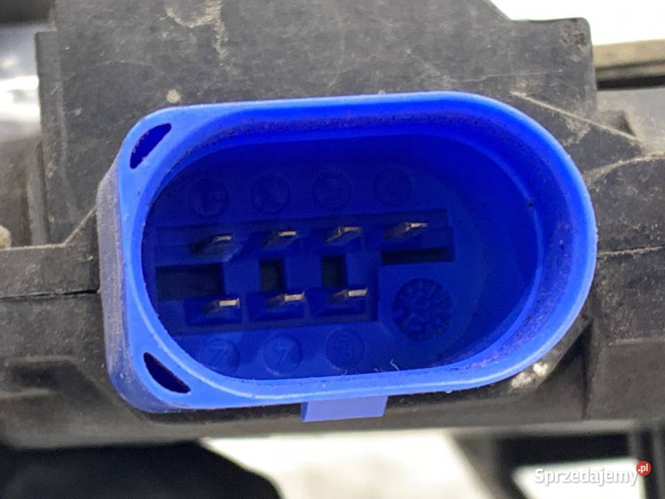 ZAMEK MASKI PRZÓD AUDI A3 8P Hatchback 0313 podkarpackie