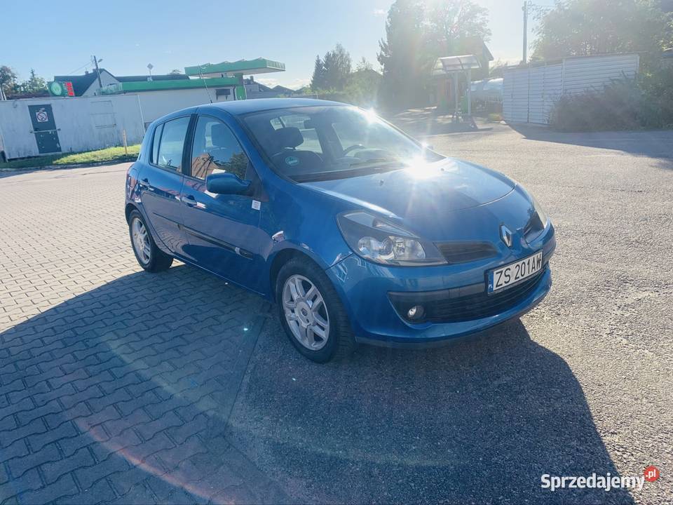 Wynajem renault clio 15 dCi Szczecin