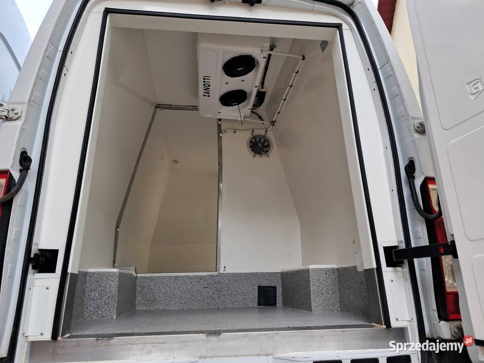 Reno Master Chłodnia Furgony Czulice