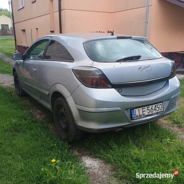Opel Astra GTC 16 Benzyna 2005 Bychawa