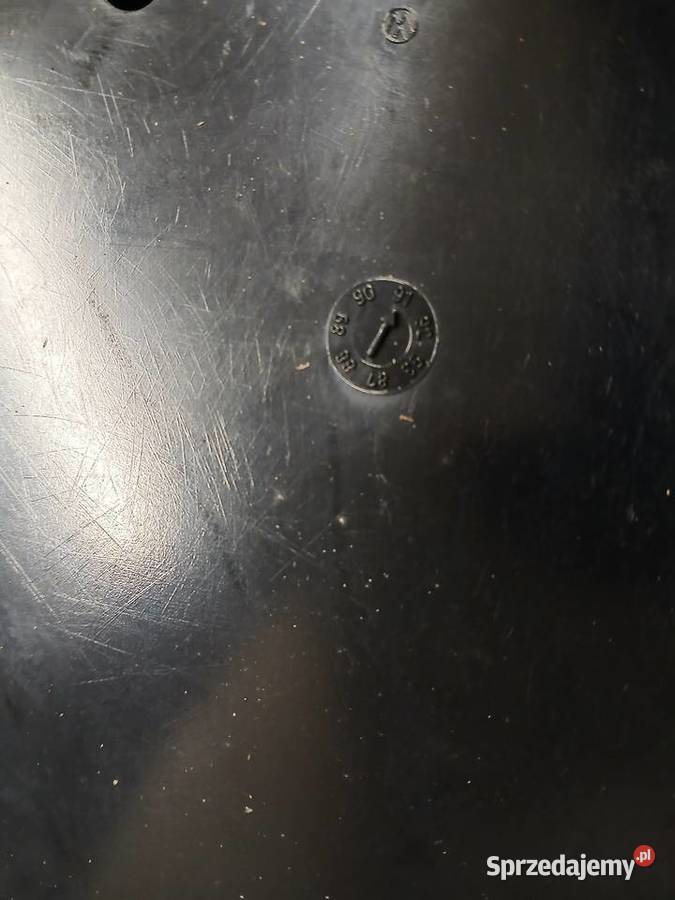 Audi 100 c4Pokrowiec worek na narty w Motoryzacja