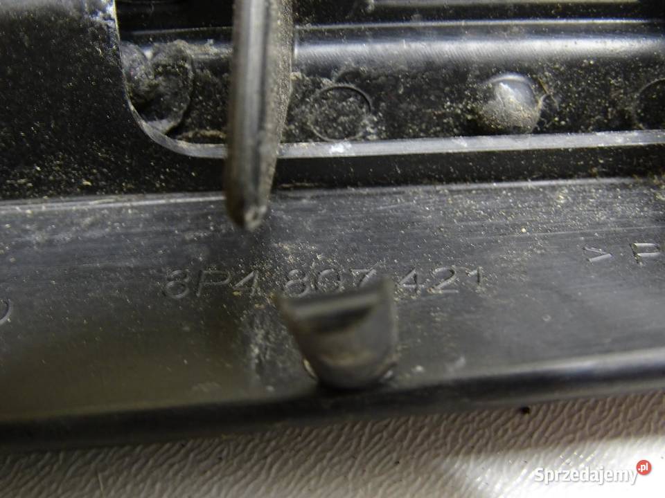 ŚLIZG MOCOWANIE ZDERZAKA TYŁ 8P4807421 AUDI A3 osobowe